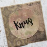 Et foldekort med ordlyden "Knus"